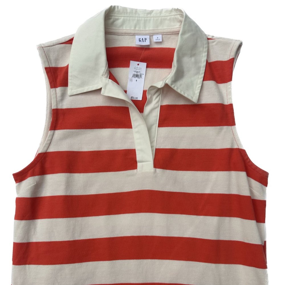 GAP Women’s striped Red collared sleeveless shirt